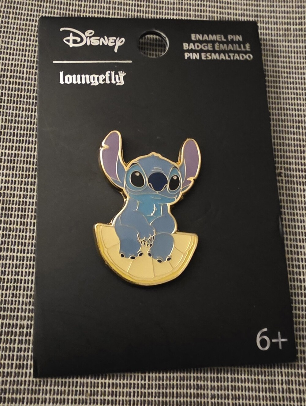 Disney Stitch On A Lemon Slice Pin - New On Card